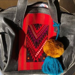 Nena & Co Pom Pom / Tassel